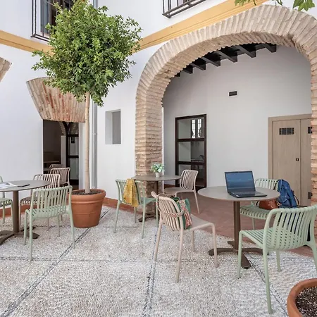 אכסניה Libere Patio Santa Marta