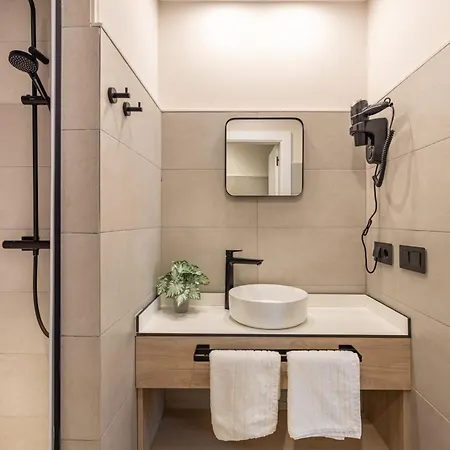 Libere Patio Santa Marta אכסניה *