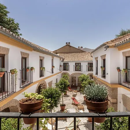 Libere Patio Santa Marta אכסניה *